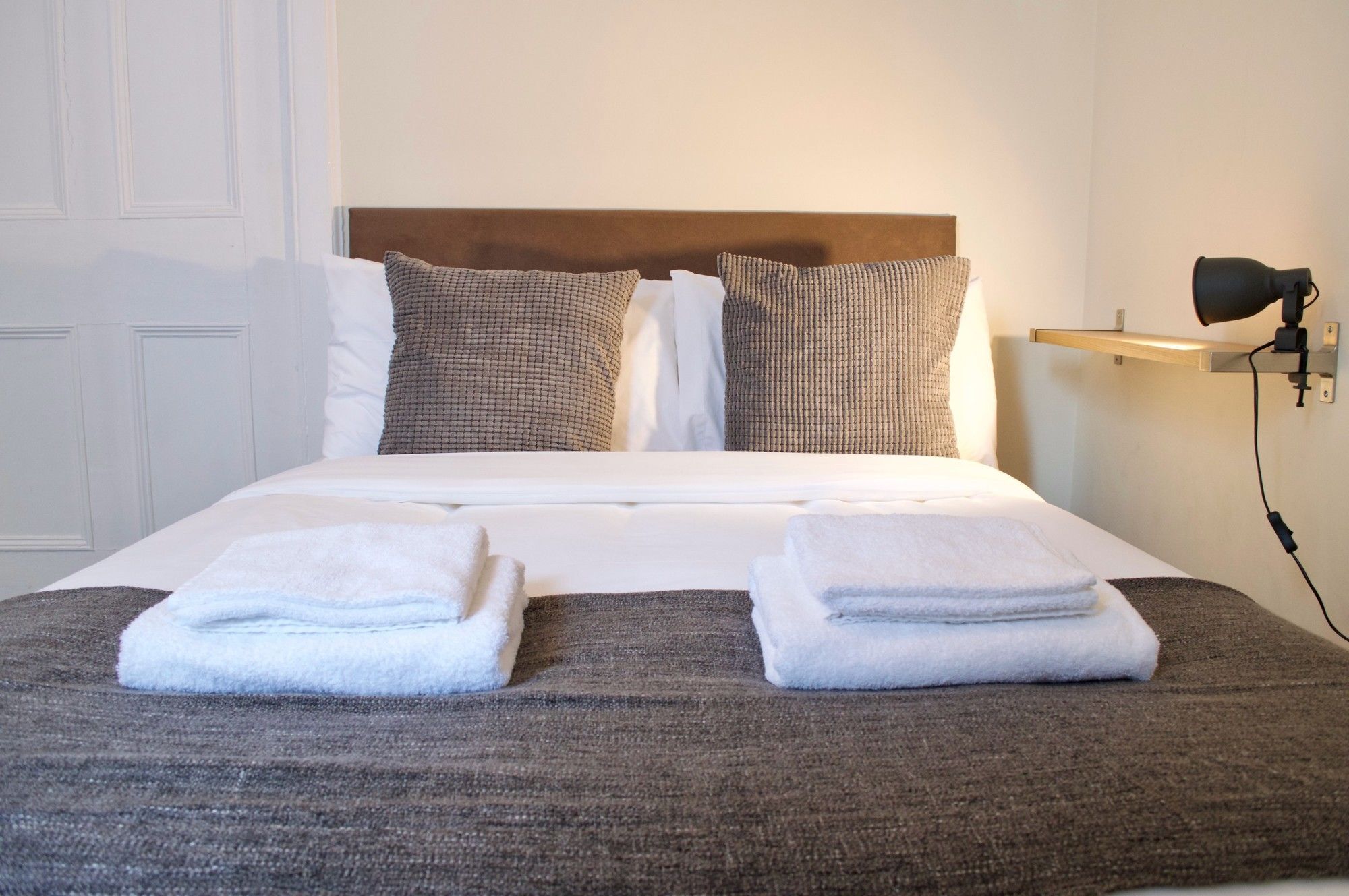 3 Bedroom Apartment Accommodates 8 Edinburgh Ngoại thất bức ảnh